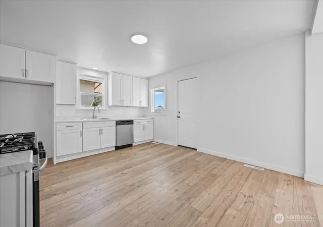 Photo 3 of Single family home for sale at 106 W Birch Ave, Ritzville, WA 99169 | MLS# NWM2539629 | Listing updated on 2026-09-22