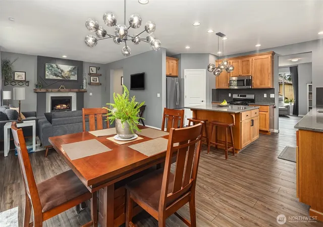 Photo 1 of Single family home for sale at 2123 131st Place Sw, Everett, WA 98204 | MLS# NWM2539667 | Listing updated on 2026-10-26