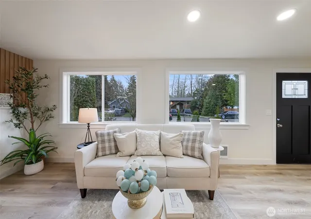 Photo 4 of Sale Pending at 8821 S D St, Tacoma, WA 98444 | MLS# NWM2539674 | Listing updated on 2026-09-25