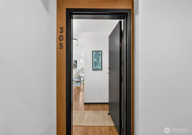 Photo 3 of Condo for sale at 4020 Aurora Ave N #305, Seattle, WA 98103 | MLS# NWM2539716 | Listing updated on 2026-09-22
