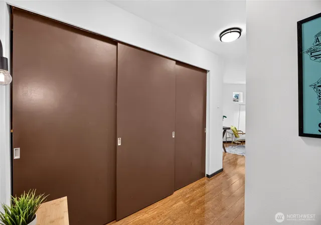 Photo 4 of Condo for sale at 4020 Aurora Ave N #305, Seattle, WA 98103 | MLS# NWM2539716 | Listing updated on 2026-09-22