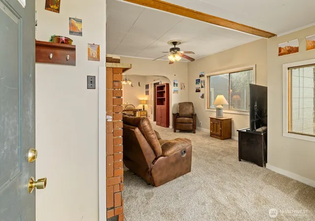 Photo 3 of Single family home for sale at 309 N Elliott St, Ellensburg, WA 98926 | MLS# NWM2539717 | Listing updated on 2026-09-22
