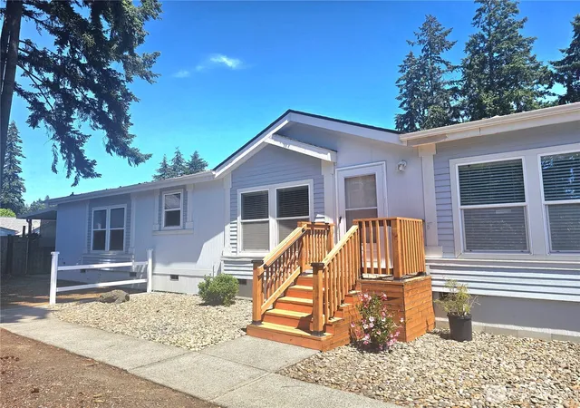 Photo 1 of Manufactured home for sale at 11303 124th Street Ct E #61, Puyallup, WA 98374 | MLS# NWM2539746 | Listing updated on 2026-09-22