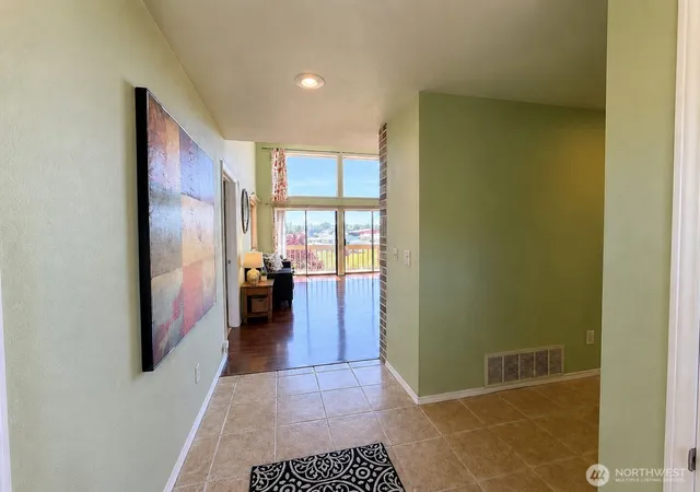 Photo 3 of Single family home for sale at 1216 Wheeler St S, Tacoma, WA 98444 | MLS# NWM2539784 | Listing updated on 2026-09-22
