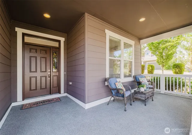 Photo 2 of Single family home for sale at 34103 10th Court Sw, Federal Way, WA 98023 | MLS# NWM2539791 | Listing updated on 2026-09-25
