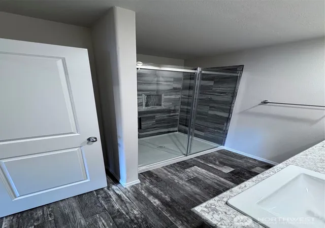 Photo 3 of Manufactured home for sale at 3122 86th Street Ct S #140, Lakewood, WA 98499 | MLS# NWM2539845 | Listing updated on 2026-09-22