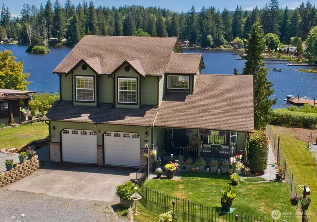 Photo 1 of Single family home for sale at 32421 Whitman Lake Dr E, Graham, WA 98338 | MLS# NWM2539854 | Listing updated on 2026-10-01