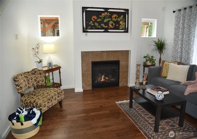 Photo 4 of Single family home for sale at 1327 42nd Street NE, Auburn, WA 98002 | MLS# NWM2539900 | Listing updated on 2026-09-22