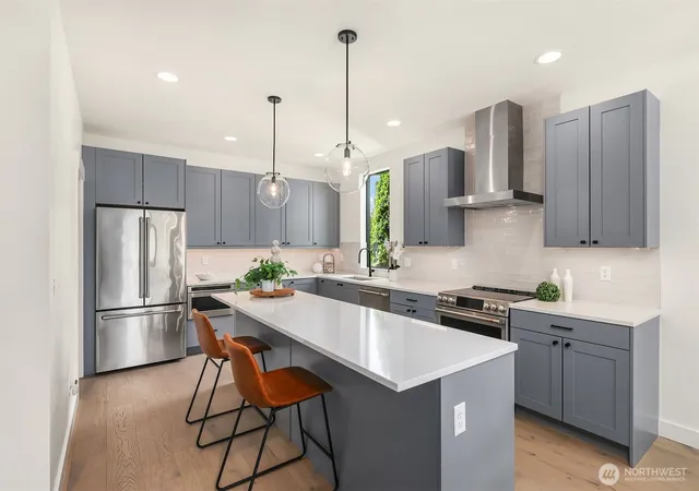Photo 3 of Townhouse for sale at 6735 11th Avenue Nw, Seattle, WA 98117 | MLS# NWM2539927 | Listing updated on 2026-09-22