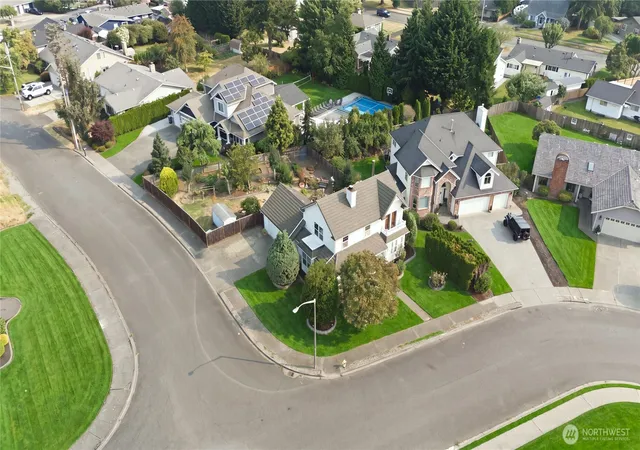 Photo 40 of Single family home for sale at 225 Mcelroy Pl, Puyallup, WA 98371 | MLS# NWM2539976 | Listing updated on 2026-10-27