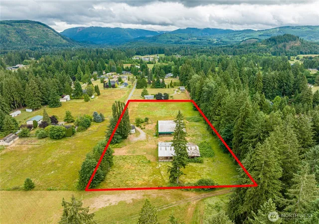Photo 3 of Single family home for sale at 12404 233rd Street Ne, Arlington, WA 98223 | MLS# NWM2540046 | Listing updated on 2026-10-01