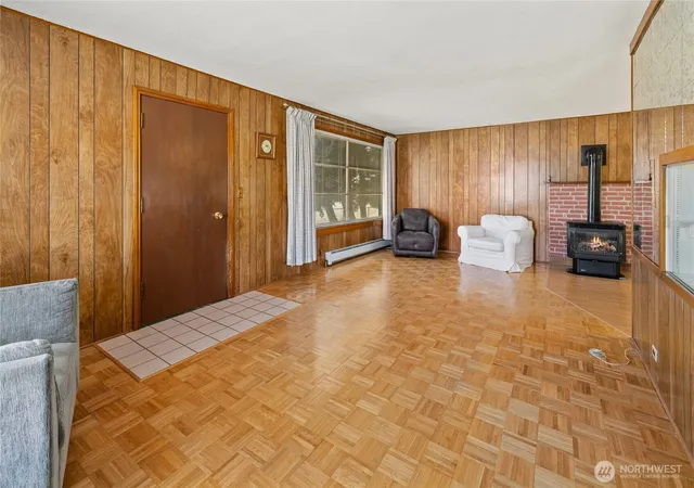 Photo 3 of Single family home for sale at 107 W Montana Ave, Roslyn, WA 98941 | MLS# NWM2540066 | Listing updated on 2026-09-25