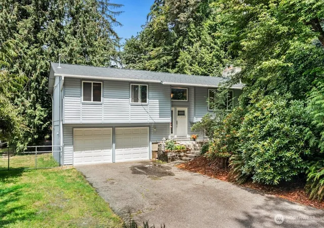 Photo 4 of Single family home for sale at 26910 SE 154th Place, Issaquah, WA 98027 | MLS# NWM2540068 | Listing updated on 2026-09-19
