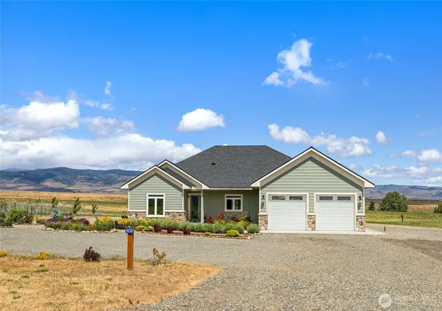 Photo 3 of Single family home for sale at 1630 Bitterbrush Dr, Ellensburg, WA 98926 | MLS# NWM2540077 | Listing updated on 2026-09-22
