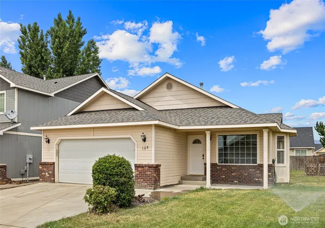 Photo 2 of Sale Pending at 105 Joanna Pl, Ellensburg, WA 98926 | MLS# NWM2540124 | Listing updated on 2026-09-25