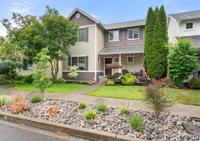 Photo 2 of Single family home for sale at 6833 Desperado Dr Se, Tumwater, WA 98501 | MLS# NWM2540141 | Listing updated on 2026-10-01