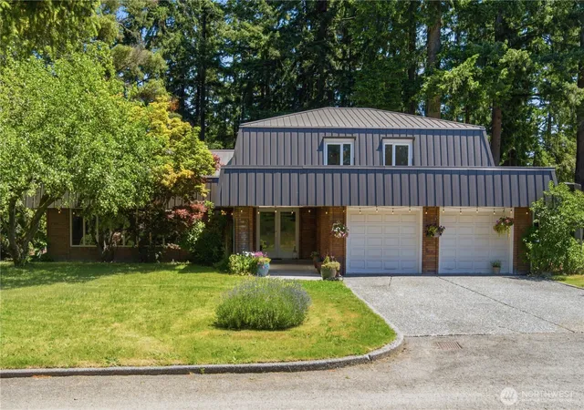 Photo 3 of Single family home for sale at 3050 SE Mullenix Rd, Port Orchard, WA 98367 | MLS# NWM2540199 | Listing updated on 2026-09-30