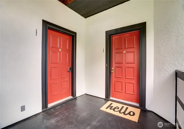 Photo 3 of Condo for sale at 809 N G St #201, Tacoma, WA 98403 | MLS# NWM2540224 | Listing updated on 2026-09-24