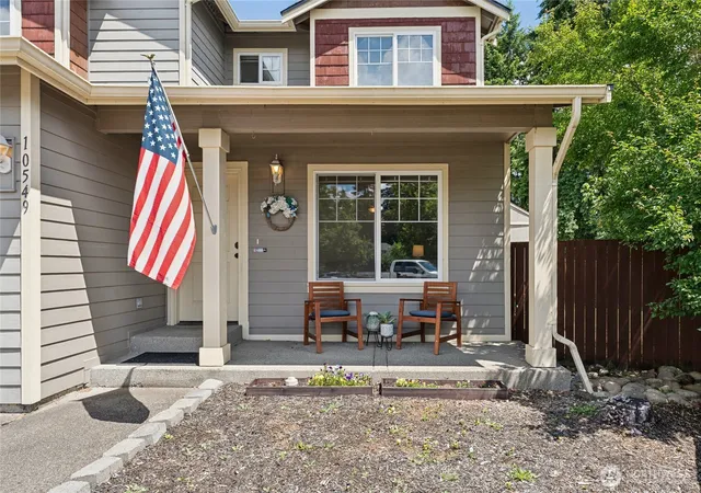 Photo 2 of Single family home for sale at 10549 Farwest Ct Se, Yelm, WA 98597 | MLS# NWM2540230 | Listing updated on 2026-09-22