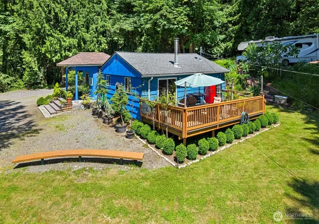 Photo 2 of Single family home for sale at 22122 Se 51st Place, Issaquah, WA 98029 | MLS# NWM2540321 | Listing updated on 2026-09-22