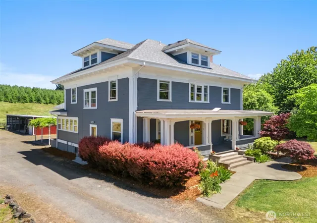Photo 3 of Single family home for sale at 214 Bunker Crk Rd, Chehalis, WA 98532 | MLS# NWM2540383 | Listing updated on 2026-09-29