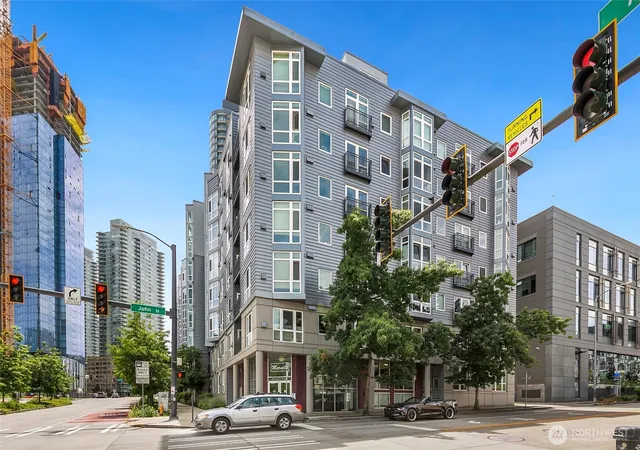 Photo 2 of Sale Pending at 699 John St #416, Seattle, WA 98109 | MLS# NWM2540395 | Listing updated on 2026-09-21
