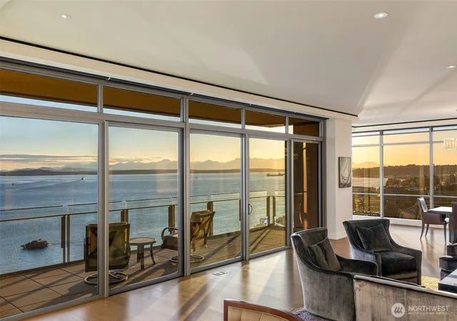 Photo 4 of Condo for sale at 99 Union St #1801, Seattle, WA 98101 | MLS# NWM2540436 | Listing updated on 2026-10-13