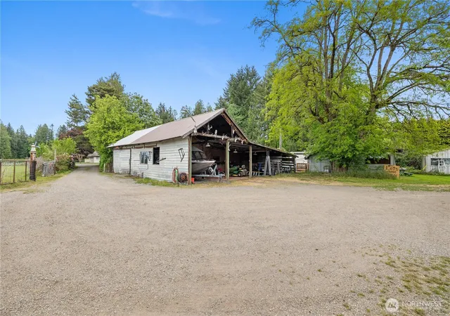 Photo 4 of Single family home for sale at 16610 100th Street NE, Granite Falls, WA 98252 | MLS# NWM2540451 | Listing updated on 2026-09-22