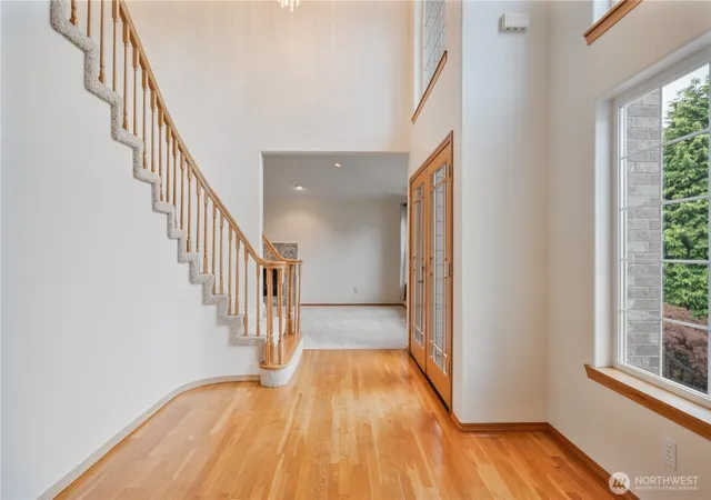 Photo 3 of Sale Pending at 38 View Ridge Cir, Longview, WA 98632 | MLS# NWM2540457 | Listing updated on 2026-10-01