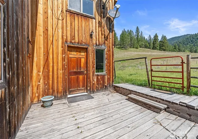 Photo 1 of Single family home for sale at 311 X Old Baldy Tract D K & L Rd, Rice, WA 99167 | MLS# NWM2540474 | Listing updated on 2026-09-22