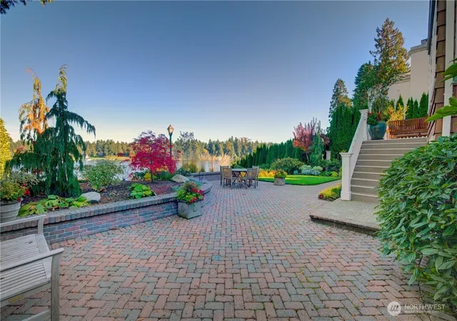 Photo 3 of Single family home for sale at 3608 Evergreen Point Rd, Medina, WA 98039 | MLS# NWM2540483 | Listing updated on 2026-09-22
