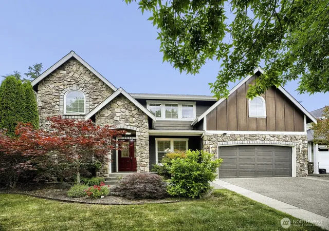 Photo 3 of Single family home for sale at 3840 Cameron Dr Ne, Lacey, WA 98516 | MLS# NWM2540494 | Listing updated on 2026-09-22