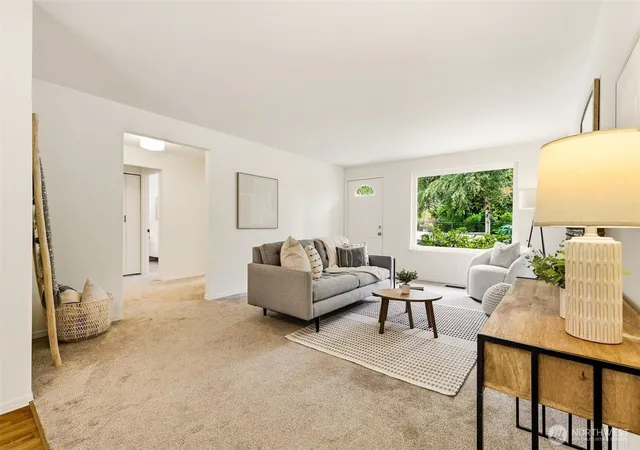 Photo 3 of Sale Pending at 20211 24th Avenue NE, Shoreline, WA 98155 | MLS# NWM2540495 | Listing updated on 2026-09-25