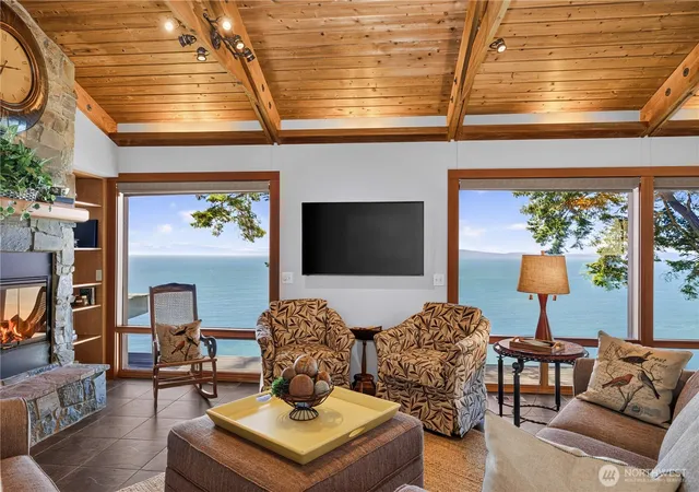 Photo 3 of Single family home for sale at 14122 Ervine Rd, Anacortes, WA 98221 | MLS# NWM2540501 | Listing updated on 2026-09-22