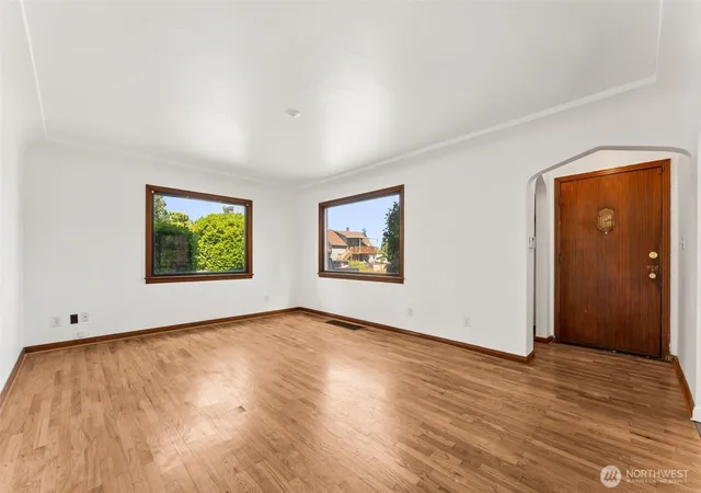 Photo 4 of Sale Pending at 512 118th Street S, Tacoma, WA 98444 | MLS# NWM2540531 | Listing updated on 2026-09-21