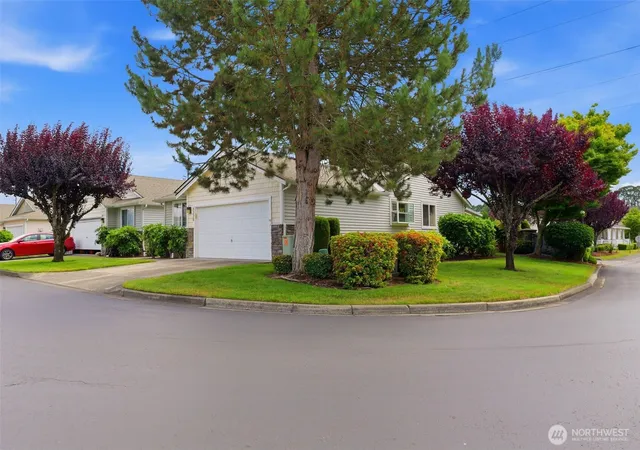 Photo 2 of Sale Pending at 5220 77th Street W #8, Lakewood, WA 98499 | MLS# NWM2540553 | Listing updated on 2026-10-03