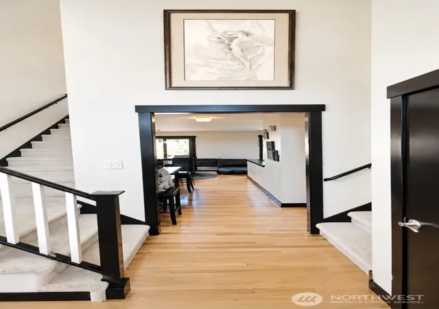 Photo 3 of Single family home for sale at 601 152nd Place SW, Lynnwood, WA 98087 | MLS# NWM2540582 | Listing updated on 2026-10-01