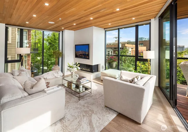 Photo 4 of Condo for sale at 210 W Comstock St #301, Seattle, WA 98119 | MLS# NWM2540587 | Listing updated on 2026-09-23