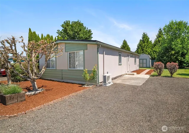 Photo 4 of Sale Pending at 9900 Blomberg St SW #14, Olympia, WA 98512 | MLS# NWM2540621 | Listing updated on 2026-09-25