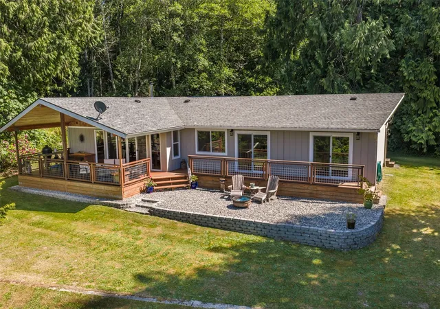 Photo 1 of Single family home for sale at 43 Mowitch Trl, Port Angeles, WA 98363 | MLS# NWM2540626 | Listing updated on 2026-09-30
