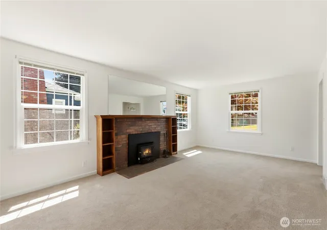 Photo 3 of Single family home for sale at 2926 Hawthorne Pl SE, Olympia, WA 98501 | MLS# NWM2540628 | Listing updated on 2026-09-22