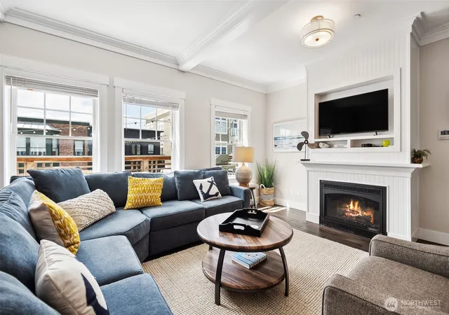 Photo 3 of Townhouse for sale at 211 Market St, Pacific Beach, WA 98571 | MLS# NWM2540658 | Listing updated on 2026-09-22