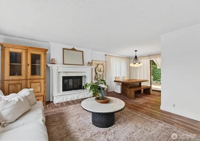 Photo 4 of Single family home for sale at 2678 Maplewood Dr, Longview, WA 98632 | MLS# NWM2540671 | Listing updated on 2026-09-22