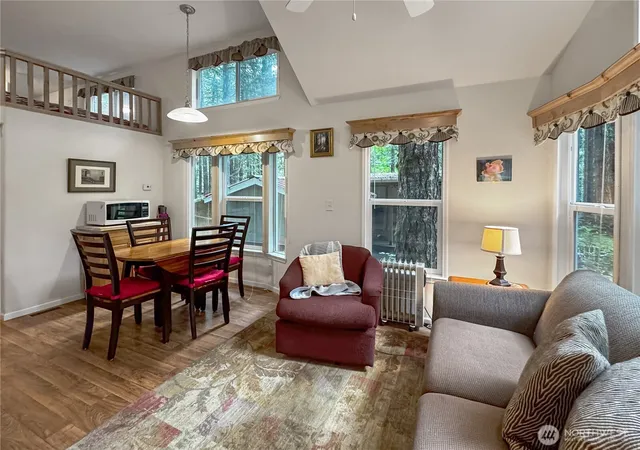 Photo 4 of Manufactured home for sale at 86 3 Sunset Cir, Deming, WA 98244 | MLS# NWM2540703 | Listing updated on 2026-09-22