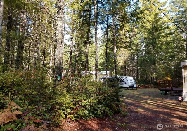 Photo 2 of Manufactured home for sale at 221 Ne Madrona Ave, Tahuya, WA 98588 | MLS# NWM2540710 | Listing updated on 2026-09-22