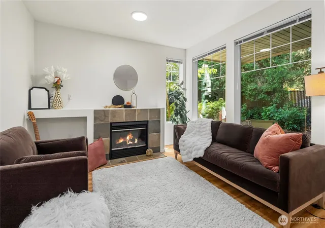 Photo 4 of Condo for sale at 15325 SE 155th Place #G1, Renton, WA 98058 | MLS# NWM2540719 | Listing updated on 2026-09-22