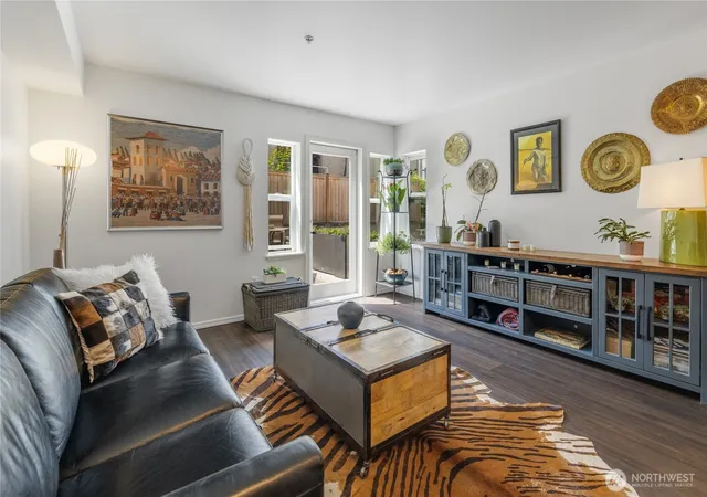 Photo 4 of Condo for sale at 2901 S Jackson St #304, Seattle, WA 98144 | MLS# NWM2540720 | Listing updated on 2026-09-22