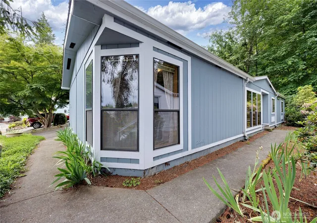 Photo 1 of Manufactured home for sale at 574 Nw Silver Glen Ln #41, Bremerton, WA 98311 | MLS# NWM2540735 | Listing updated on 2026-09-23
