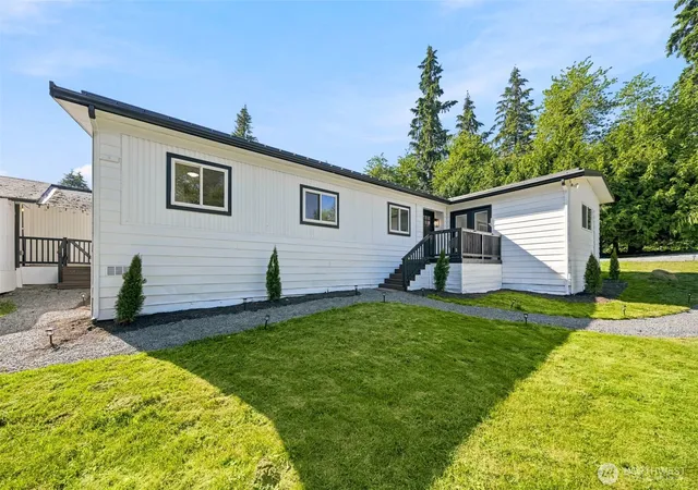 Photo 2 of Manufactured home for sale at 3412 147th Avenue Ne, Lake Stevens, WA 98258 | MLS# NWM2540744 | Listing updated on 2026-09-22