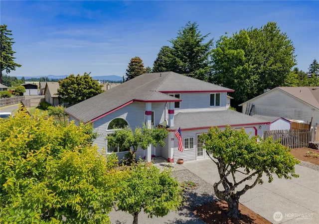 Photo 3 of Sale Pending at 711 NE 175 Avenue, Vancouver, WA 98684 | MLS# NWM2540745 | Listing updated on 2026-09-29